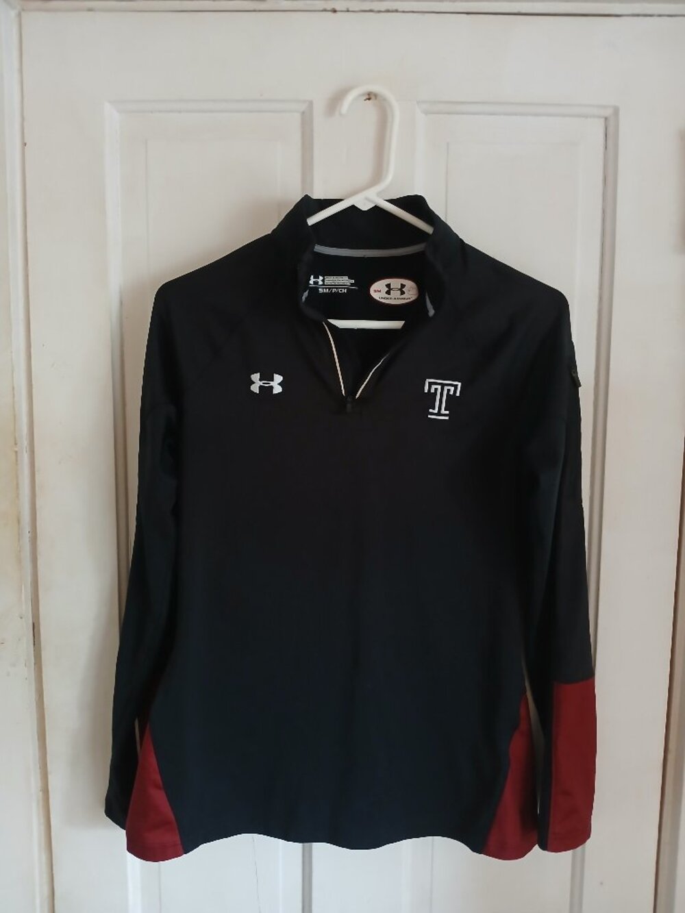 Temple Owls Under Armour Track Jacket Men's Small Black Burgundy